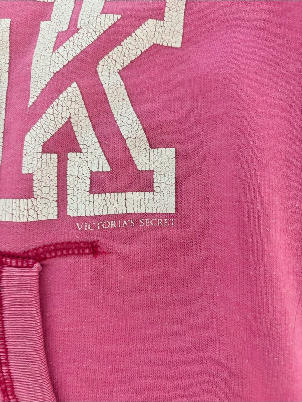 2000s PINK sweater - Picture 8 of 9